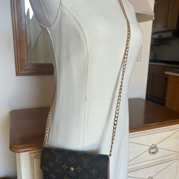 NWOT Giorgio’s Palm Beach made in Italy Virgin Wool Ivory Dress Size 40/10 - Picture 8 of 10